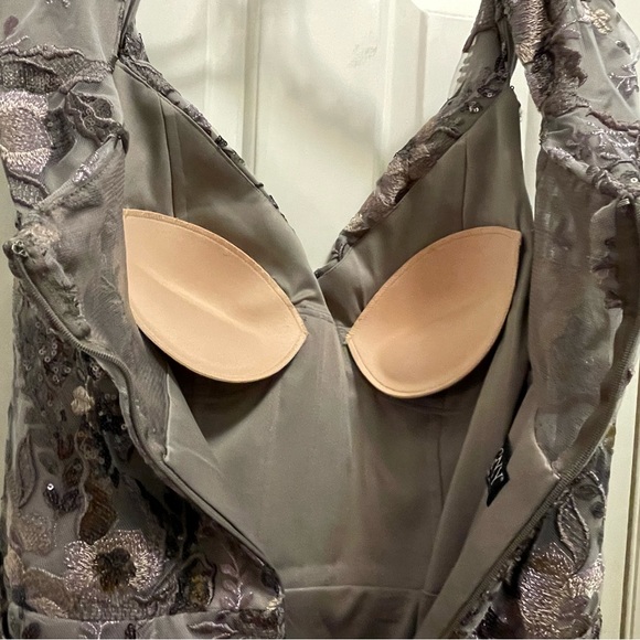 MGNY Evening Dress Great for Mother of the Bride - Picture 5 of 5